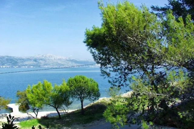 Будинок відпочинку Seaside House Slatine, Ciovo - 748 *
