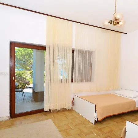 Seaside House Slatine, Ciovo - 748 Prázdninový dům Trogir